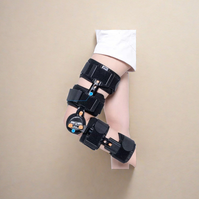 Metalen orthopedische knie-immobilizer-beugel voor postoperatief bevestigingssysteem