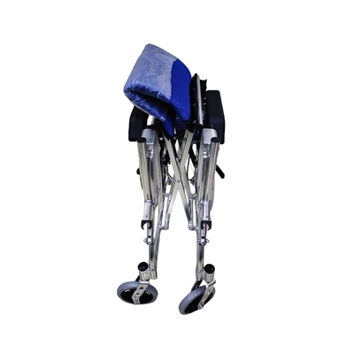 Opvouwbare medische sportwielstoel voor gehandicapten Achterwielmateriaal koolstofstaal