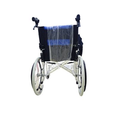 Multifunctioneel handmatig opvouwbaar stalen rolstoel 79*28*73cm 12,7kg Gebruikersvriendelijk ontwerp