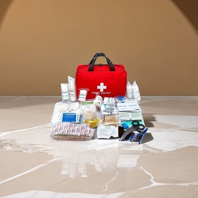 Noodgeneesmiddelen opslag Compacte auto EHBO-kit met medisch materiaal