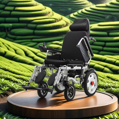 Automatische scooter met volle rugleuning en uitstekend vouwmechanisme