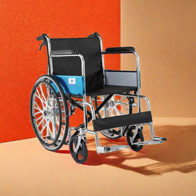 Opvouwbare kunststof driewieler zwarte mobiliteitswielstoel voor lichamelijk gehandicapten