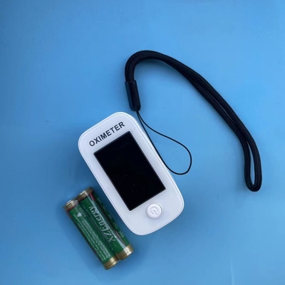 PD300 Ambulance-apparatuur Vingerpuntspulsoximeter met kleurenscherm in blauwe kleur